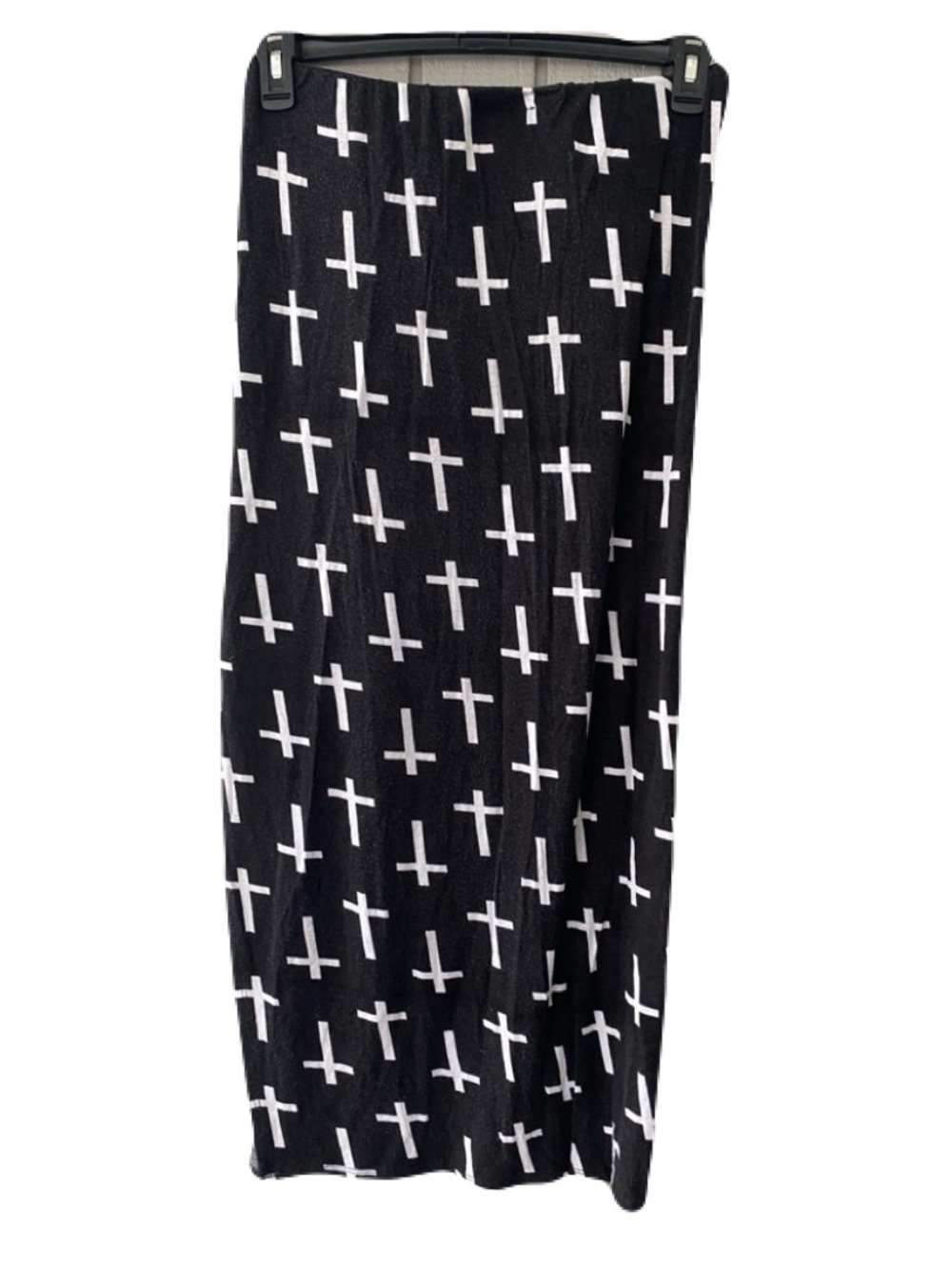 Cross Skirt Deb